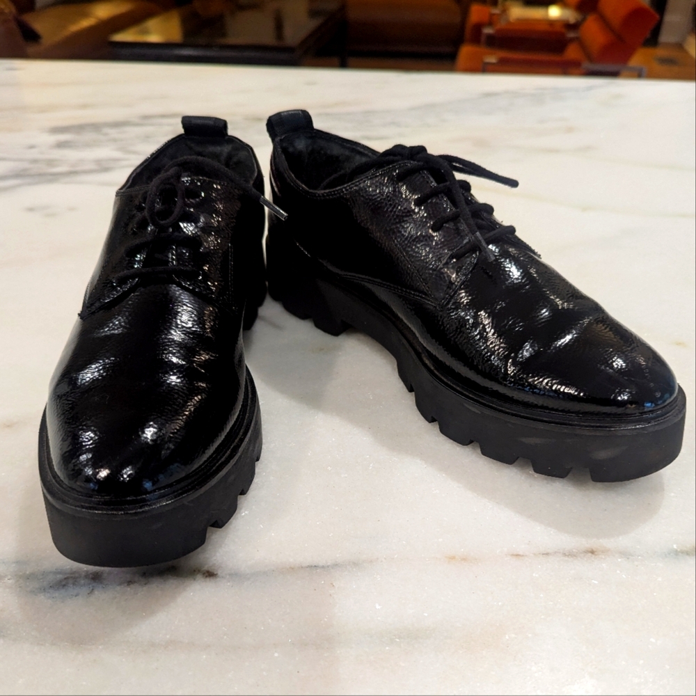 Franco Sarto Black patent leather oxfords, size 11
